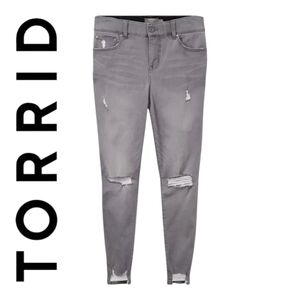Torrid Bombshell Skinny Super Soft High-Rise Destructed Grey Jean Plus Size 24